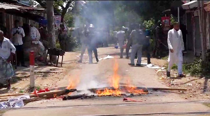 হাটহাজারীতে দুই প্রার্থীর সমর্থকদের মধ্যে ধাওয়া-পাল্টা ধাওয়া 