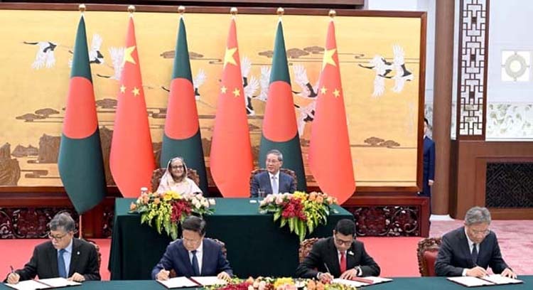 ঢাকা-বেইজিং ২১টি দলিল সই এবং দ্বিপাক্ষিক সম্পর্ক উন্নত করতে ৭টি প্রকল্প ঘোষণা