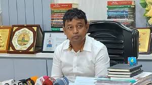 কোটা সংস্কার আন্দোলন চলাকালে এক নেতা নুরকে চার লাখ টাকা দেন : ডিবি প্রধান
