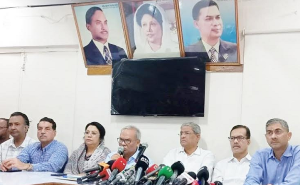গত ১৫ বছর তরুণ প্রজন্মের কাছে ৭ই নভেম্বরের ইতিহাসকে বিকৃত করে উপস্থাপন করা হয়েছে:বিএনপি মহাসচিব মির্জা ফখরুল 