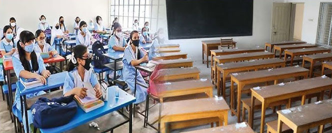 দুর্গাপূজায় স্কুল-কলেজ টানা ১১ দিন ছুটি