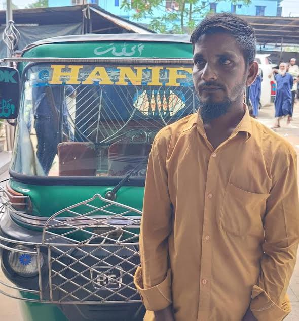 জোরারগঞ্জ থানা পুলিশের মাদকবিরোধী অভিযানে চোলাইমদসহ গ্রেফতার ০১