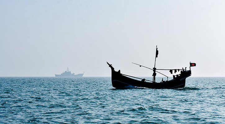 সমুদ্রে বিপুল সম্ভাবনার হাতছানি
