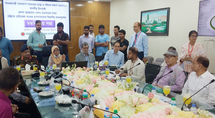 ইউনিয়ন-উপজেলা পর্যায়ে স্বাস্থ্যসেবা নিশ্চিত করা জরুরি: স্বাস্থ্য উপদেষ্টা