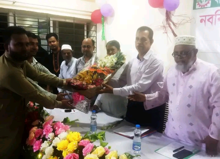 মালিক শ্রমিকদের মাঝে দূরত্ব সৃষ্টিকারীদের ফায়দা হাসিলের সুযোগ দেওয়া যাবে না- মিজানুর রহমান চৌধুরী