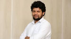 তথ্য উপদেষ্টা হলেন মাহফুজ আলম