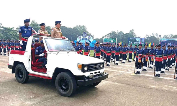 মির্জাপুরে অতিরিক্ত আইজি: জাতীয় নির্বাচন হবে পুলিশের কলঙ্ক মোছার নির্বাচন