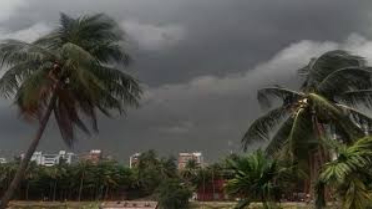 সমুদ্রবন্দরে সংকেত নামানো হলেও ৭ অঞ্চলে ঝড়ের শঙ্কা