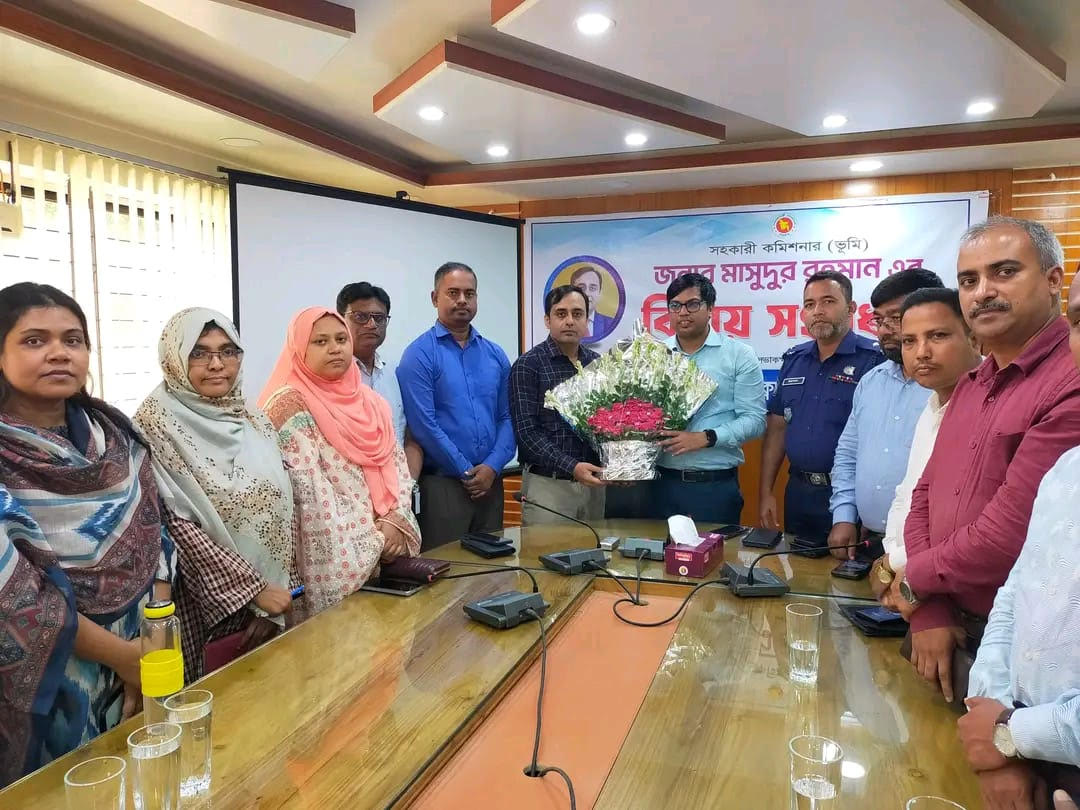 মির্জাপুরে এসিল্যান্ড মাসুদুর রহমানকে বিদায় সংবর্ধনা