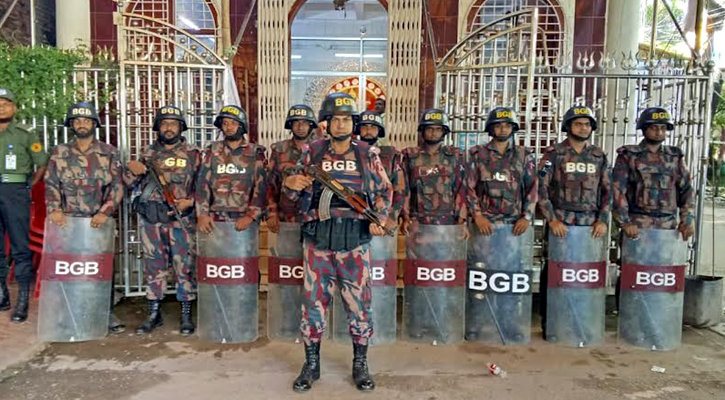 ২৮৫৭ পূজামণ্ডপের নিরাপত্তায় ৪৩০ প্লাটুন বিজিবি মোতায়েন