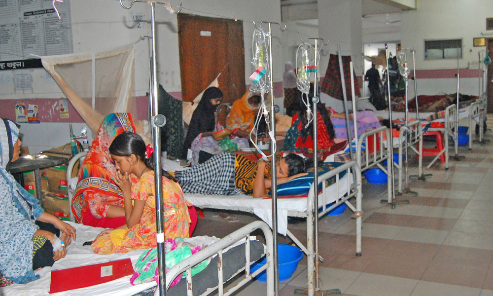 ডেঙ্গুতে থামছে না মৃত্যুর মিছিল, আরো বাড়বে ভয়াবহতা