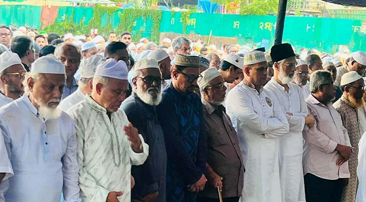 অধ্যাপক শায়েস্তা খানের জানাজা