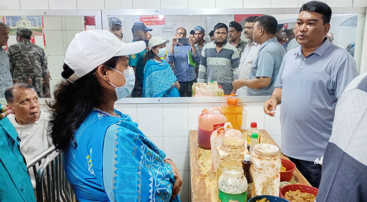 এত অভিযান, তবুও অস্বাস্থ্যকর হোটেল-রেস্তোরাঁর খাবার