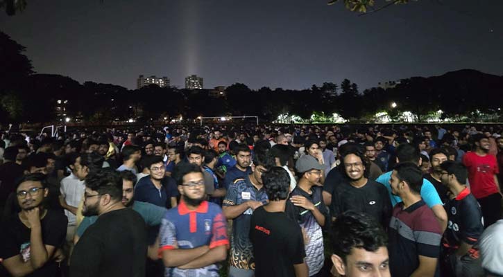 শিক্ষার্থীর ‘কুরুচিপূর্ণ’ মন্তব্য ঘিরে মধ্যরাতে উত্তাল বুয়েট
