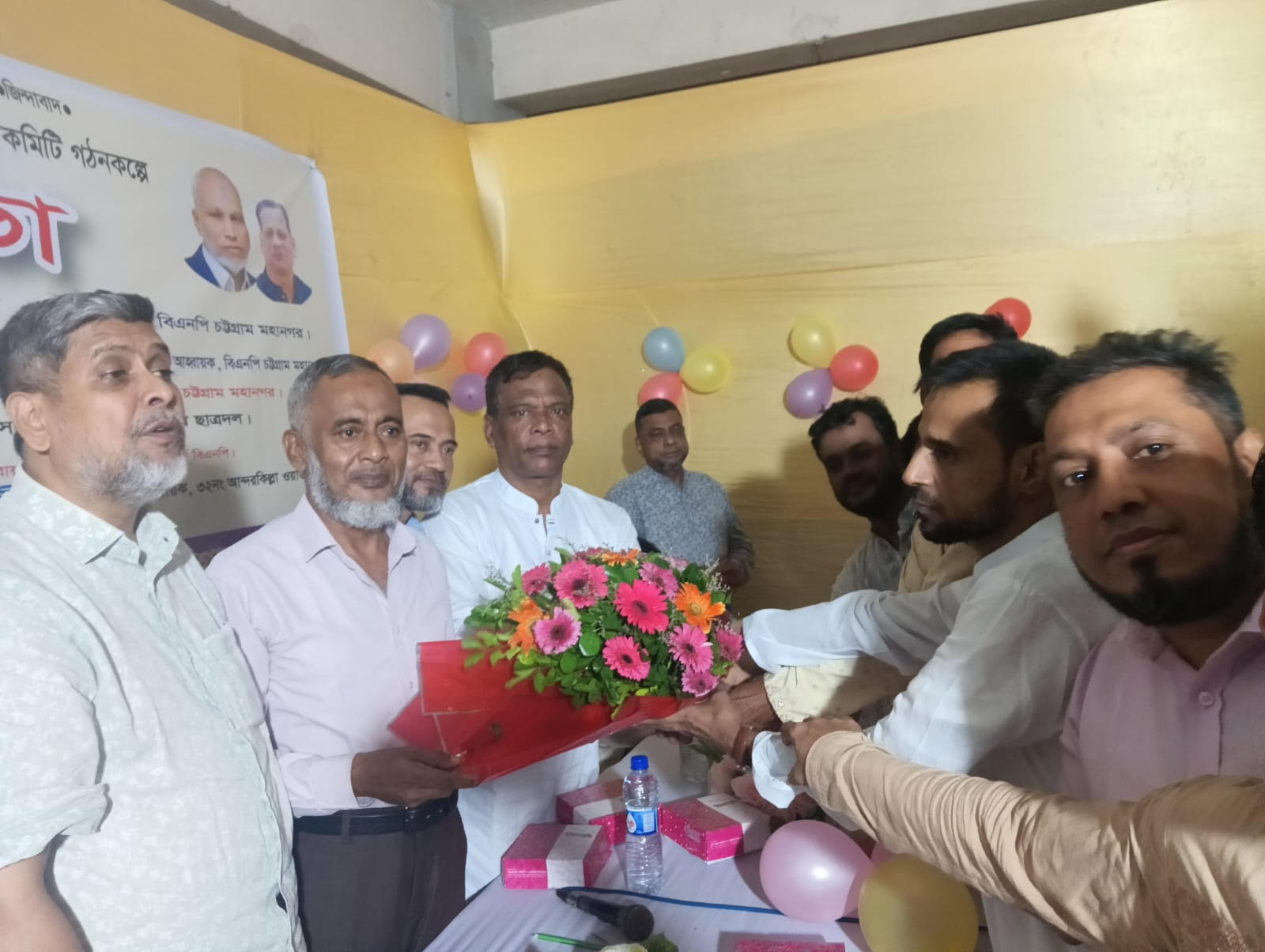৩২নং আন্দরকিল্লা ওয়ার্ড বিএনপির এ-ইউনিট কমিটি গঠন উপলক্ষে কর্মী সভা অনুষ্ঠিত