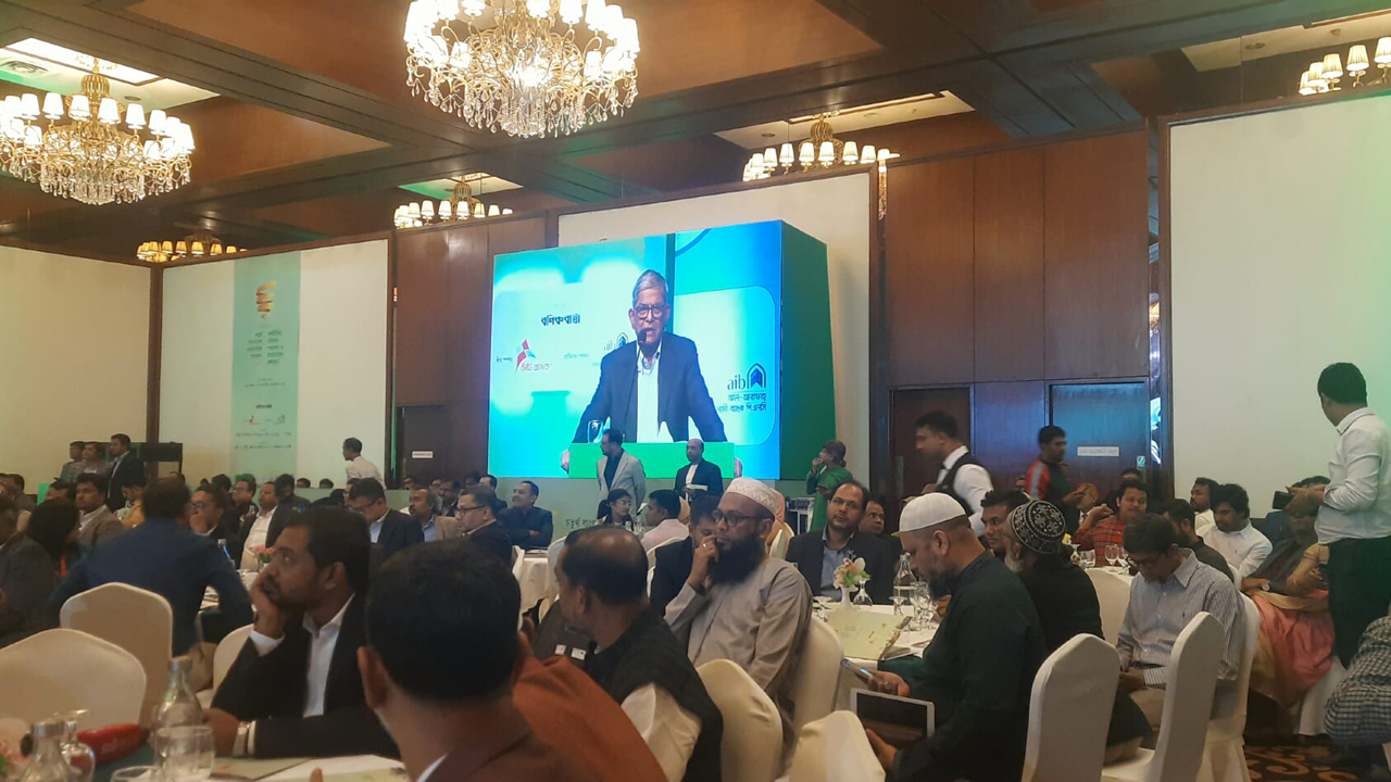 লুটেরাদের ধরুন, শিল্পকারখানাগুলো খুলে কর্মসংস্থান সৃষ্টি করুন : মির্জা ফখরুল