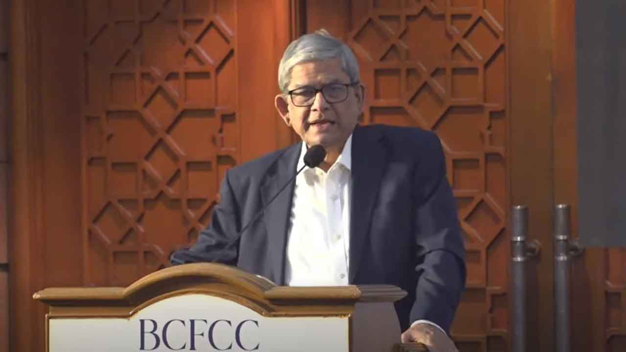 স্বাধীন সাংবাদিকতায় সাংবাদিকদের এখন প্রতিশ্রুতিবদ্ধ হতে হবে: ফখরুল