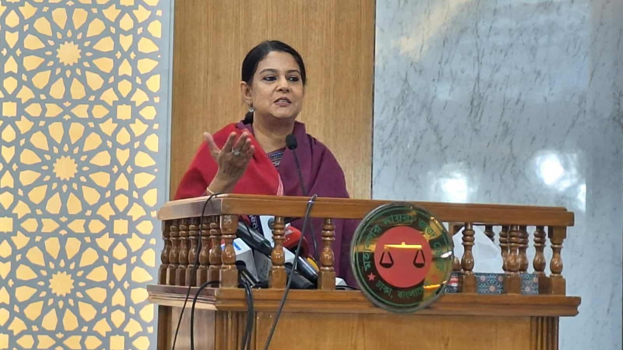 ই-পারিবারিক আদালত নারী ও শিশুদের জন্য সবচেয়ে বেশি সহায়ক হবে : পরিবেশ উপদেষ্টা 