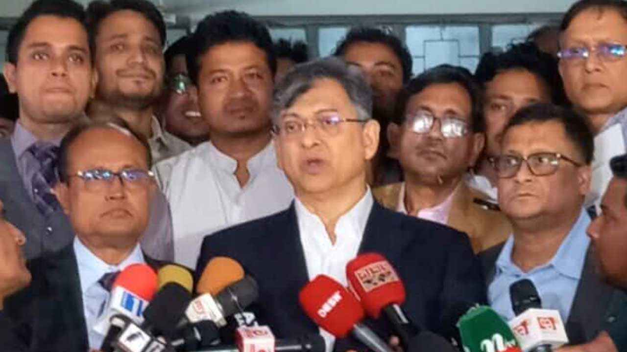 রায়ের মাধ্যমে ন্যায়বিচার প্রতিষ্ঠিত হয়েছে : সালাহউদ্দিন আহমেদ