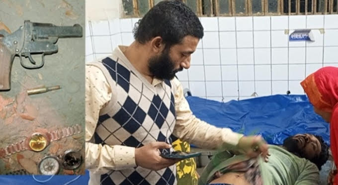 যশোরে যুবককে গণপিটুনি অস্ত্রগুলি উদ্ধার