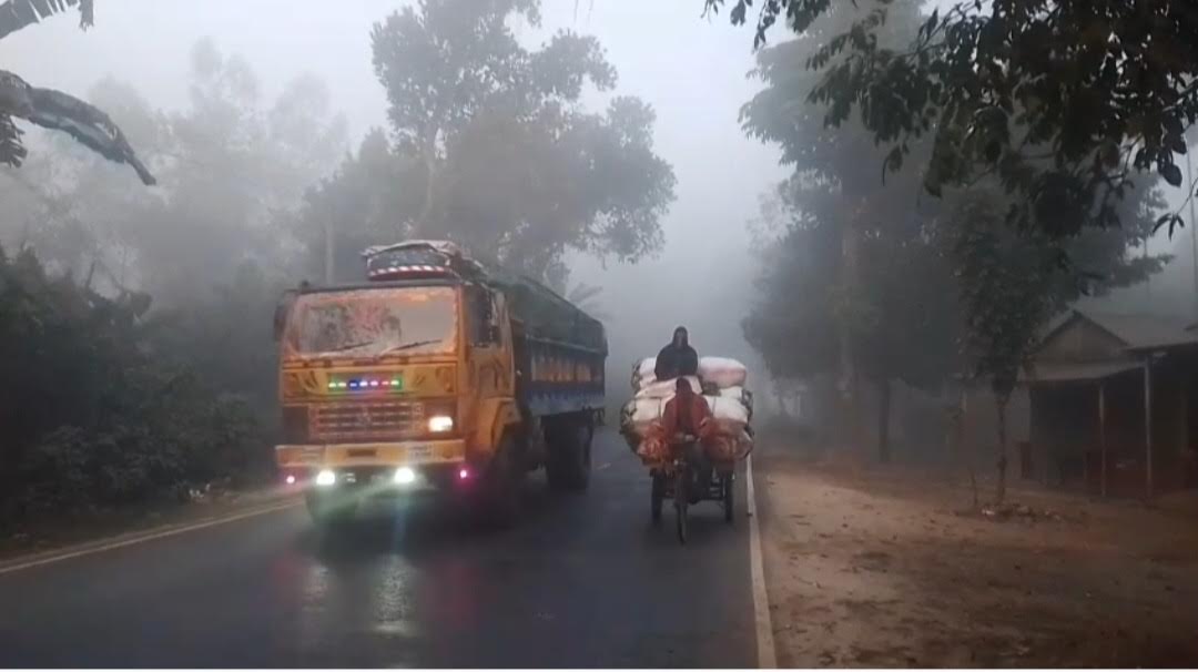 কুড়িগ্রামের আজ সর্বনিম্ন তাপমাত্রা ১২ দশমিক ৭ ডিগ্রী  সেলসিয়াস শ্রমজীবী মানুষেরা বিপাকে 