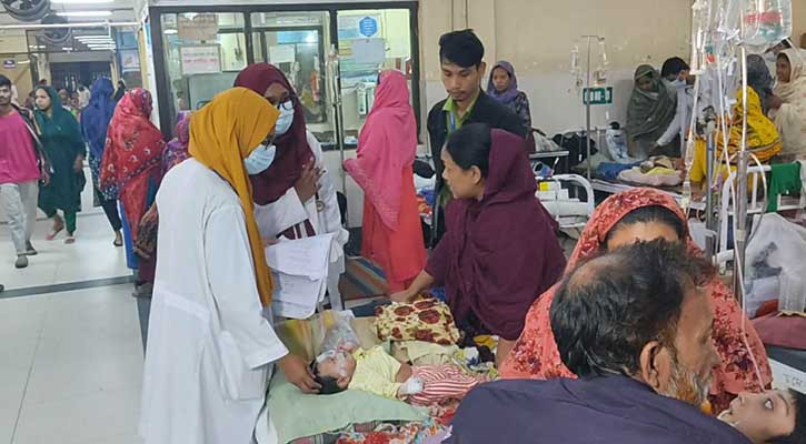 শীত আসতেই চট্টগ্রামে বাড়ছে শিশুদের ঠাণ্ডাজনিত রোগ
