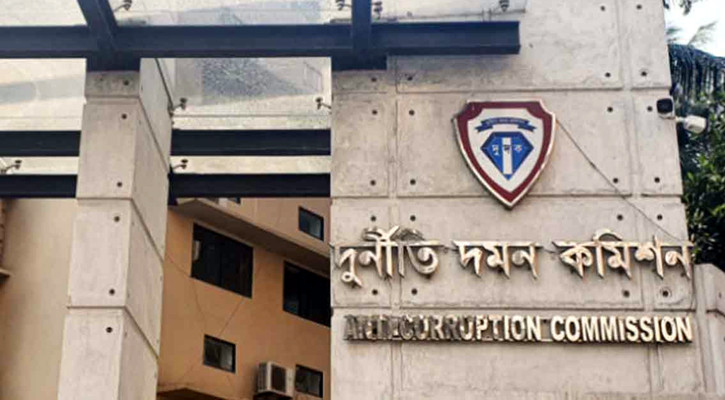 এক হাজার ৪৫ কোটি টাকা আত্মসাৎ : এস আলমসহ ৩৮ জনের বিরুদ্ধে দুদকের মামলা
