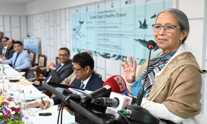 ক্ষতিকর জালের ব্যবহার সামুদ্রিক জীববৈচিত্র্যের জন্য উদ্বেগজনক : মৎস্য উপদেষ্টা