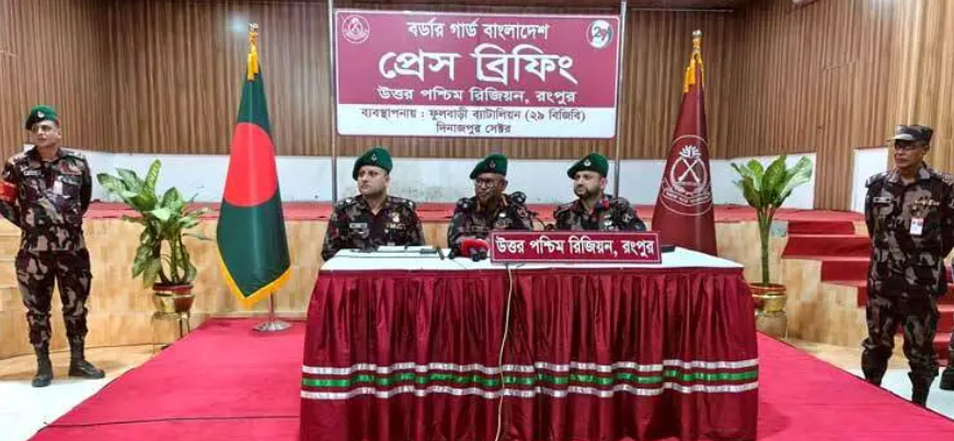 সীমান্তে একমাসে অস্ত্র-মাদকসহ ৫ কোটি টাকার চোরাচালান পণ্য জব্দ