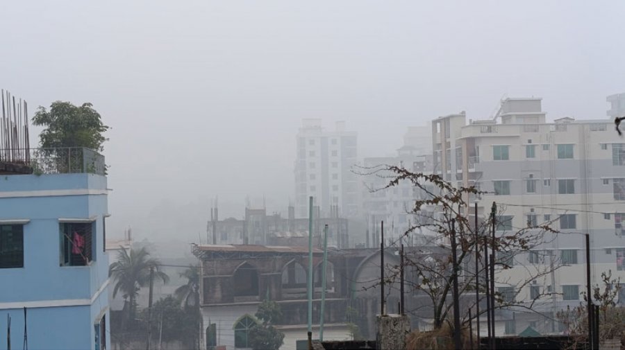 চট্টগ্রামে জেঁকে বসেছে শীত