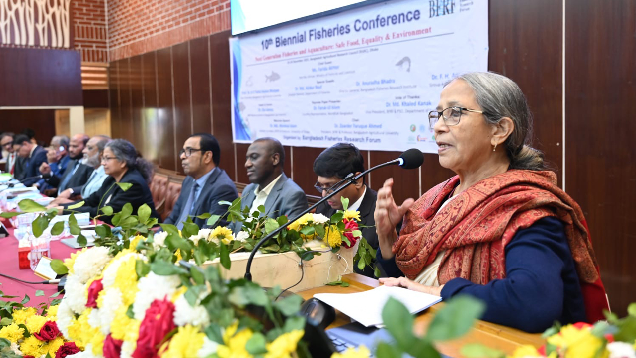ফুড সেফটি নিশ্চিত না হলে মাছের উৎপাদন বাড়ানোর অর্থ নেই : মৎস্য উপদেষ্টা