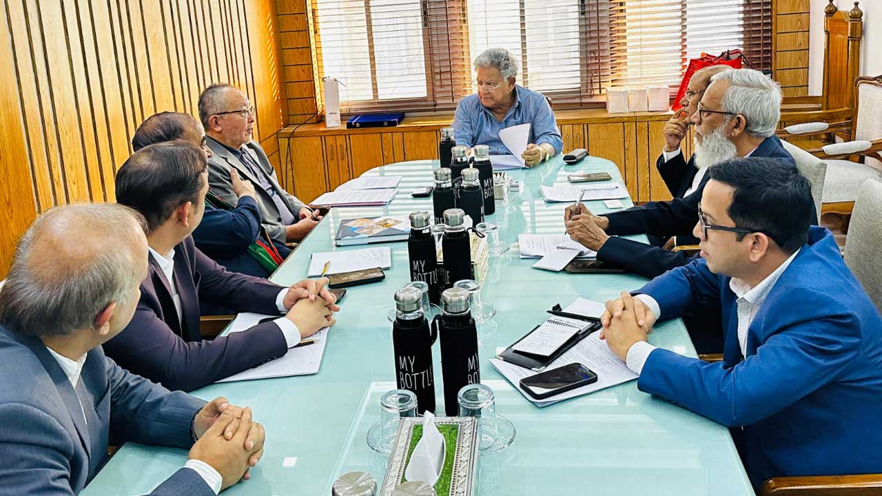 শ্রমিকদের বিরুদ্ধে দায়ের করা অধিকাংশ মামলা নিষ্পত্তি করা হয়েছে