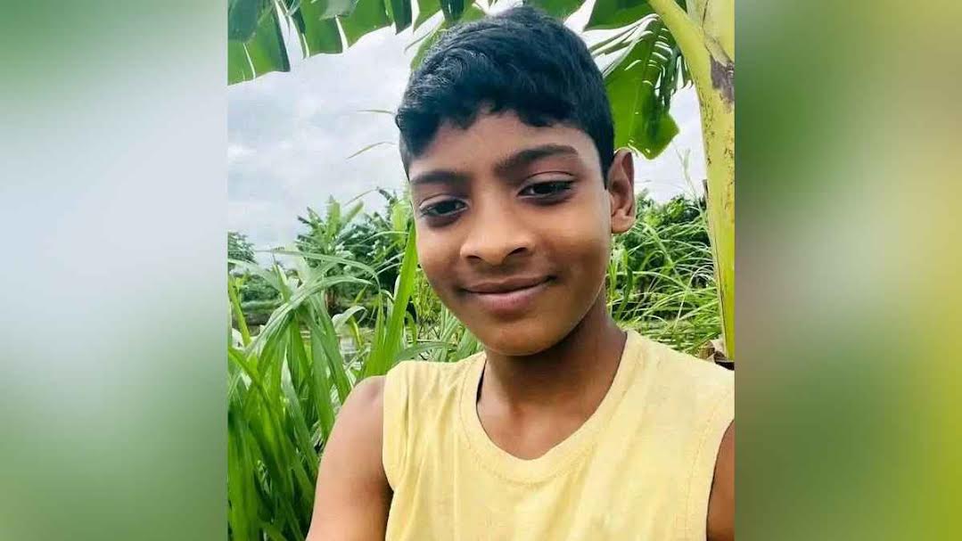 নড়াইলে মোটরসাইকেল কিনে না দেওয়ায় স্কুলছাত্র গলায় ফাঁস নিয়ে আত্মহত্যা
