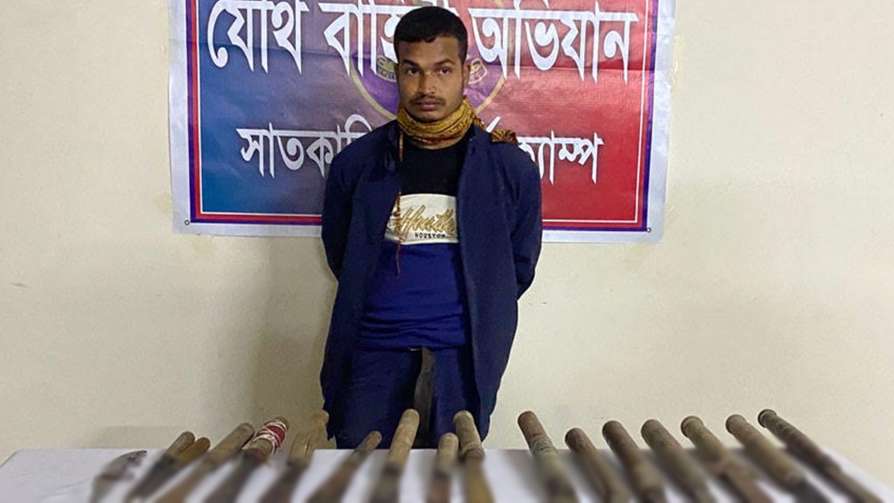 চট্টগ্রামের সন্ত্রাসী ‘পিচ্চি জাহিদ’ গ্রেপ্তার