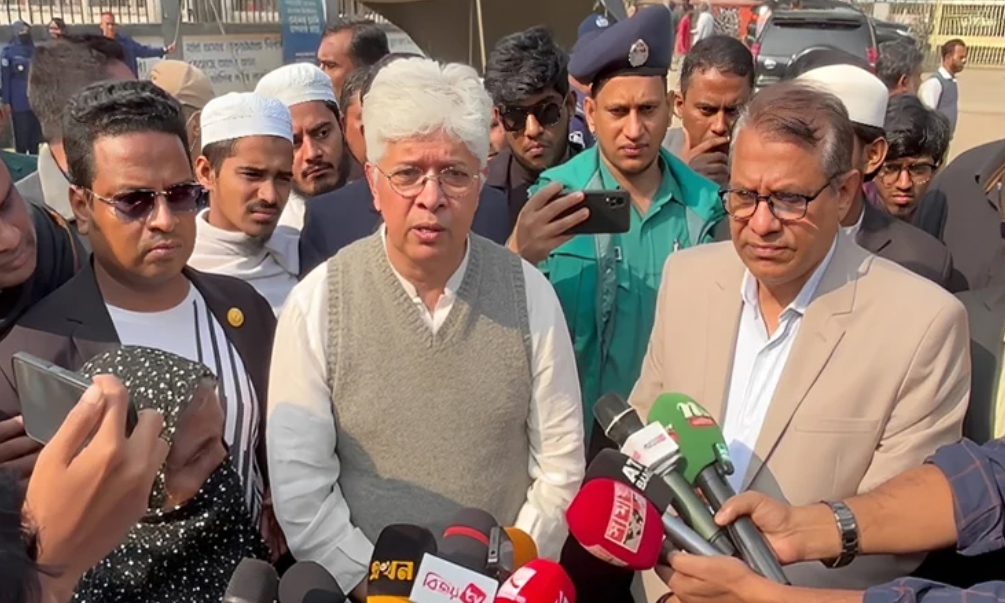 গণভোট নিয়ে যারা প্রশ্ন তুলছে, তারা মূলত পলাতক শক্তি : আদিলুর রহমান 