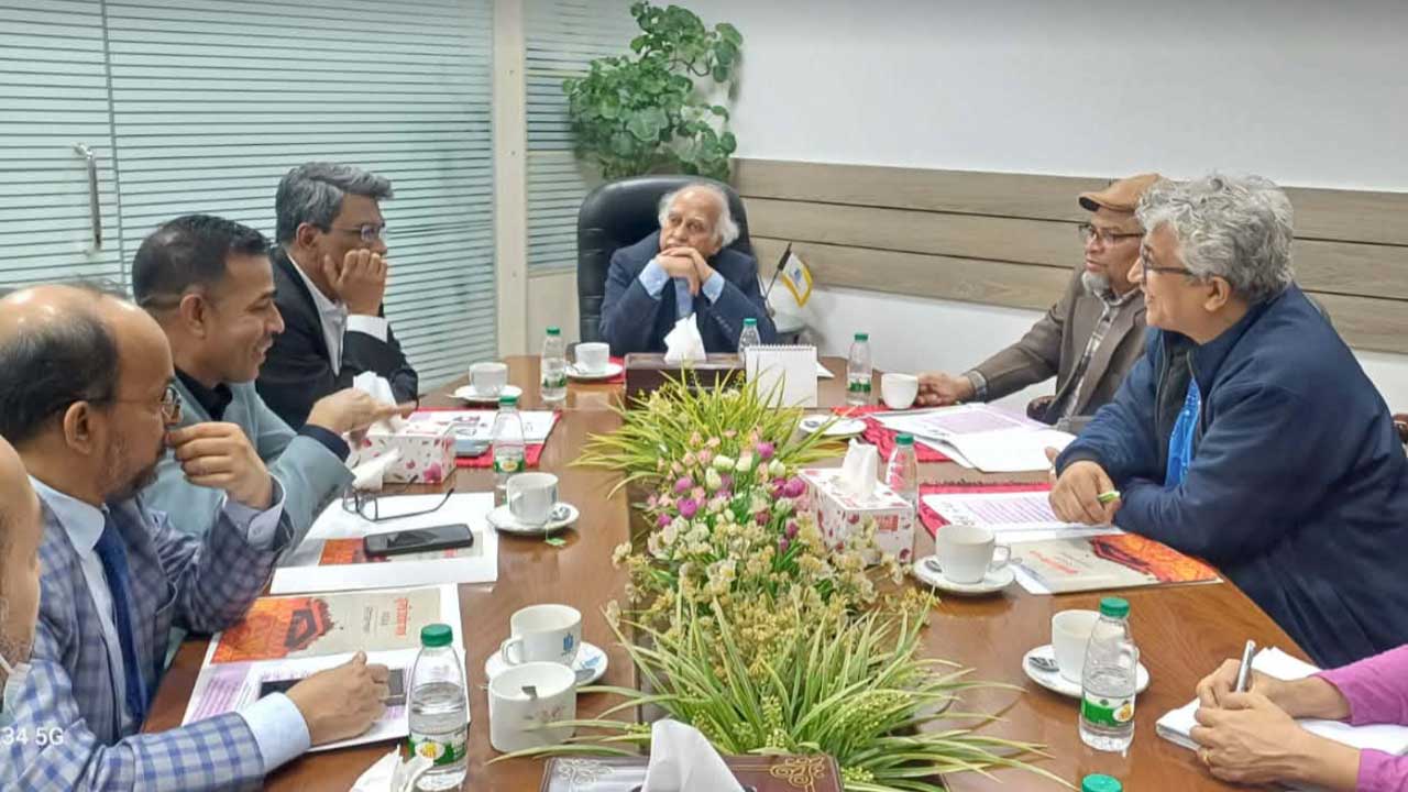 ‘হ্যাঁ’ ভোট দিতে সব শিক্ষাপ্রতিষ্ঠানে প্রচারণা চালানো হবে