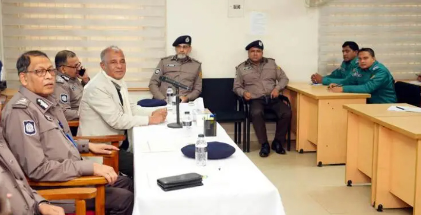 নির্বাচনে পুলিশ নিরপেক্ষ ভূমিকা পালন করবে: স্বরাষ্ট্র উপদেষ্টা