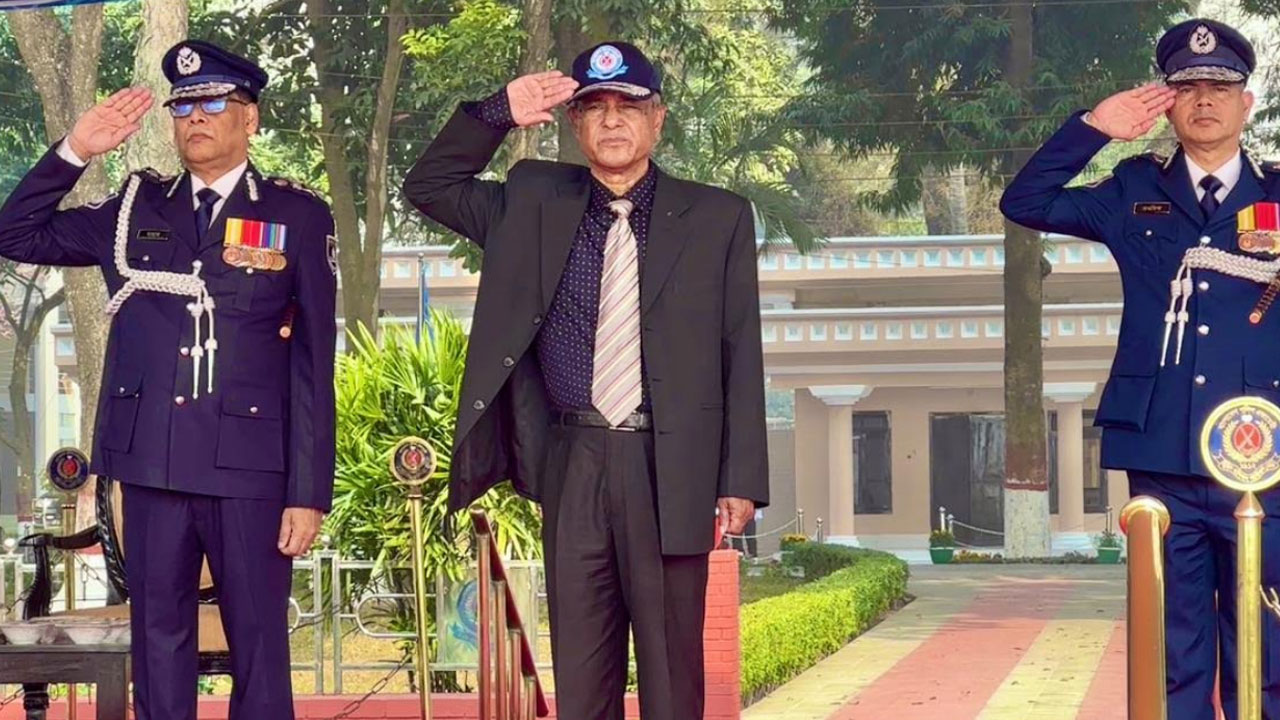 পুলিশ পেশাদারিত্বের পরিচয় দিলে এটি হবে সবচেয়ে নিরপেক্ষ নির্বাচন : স্বরাষ্ট্র উপদেষ্টা