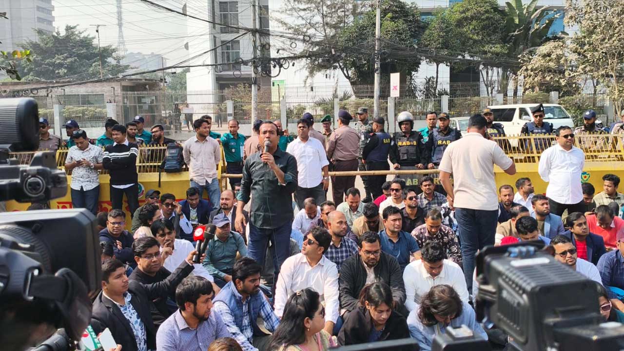 দাবি আদায়ে ইসির সদিচ্ছা প্রকাশ না পেলে সব পন্থা অবলম্বন করবো : ছাত্রদল সভাপতি