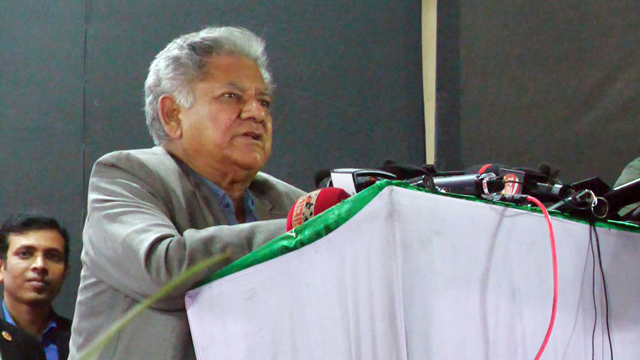 ‘হ্যাঁ’ ভোটের বিপক্ষে যারা, তারা শহীদের রক্তের সঙ্গে বেইমানি করছে : ড. সাখাওয়াত হোসেন