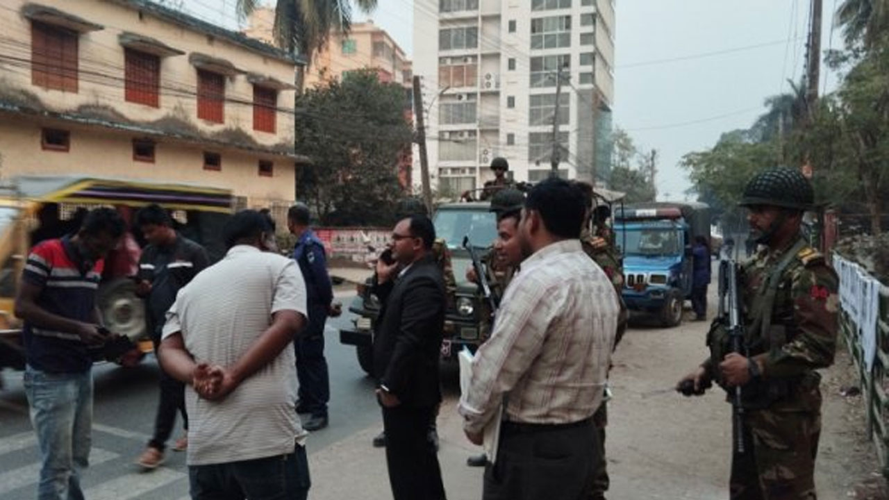 চুয়াডাঙ্গায় বিএনপি-জামায়াতের দুই কর্মীকে জরিমানা