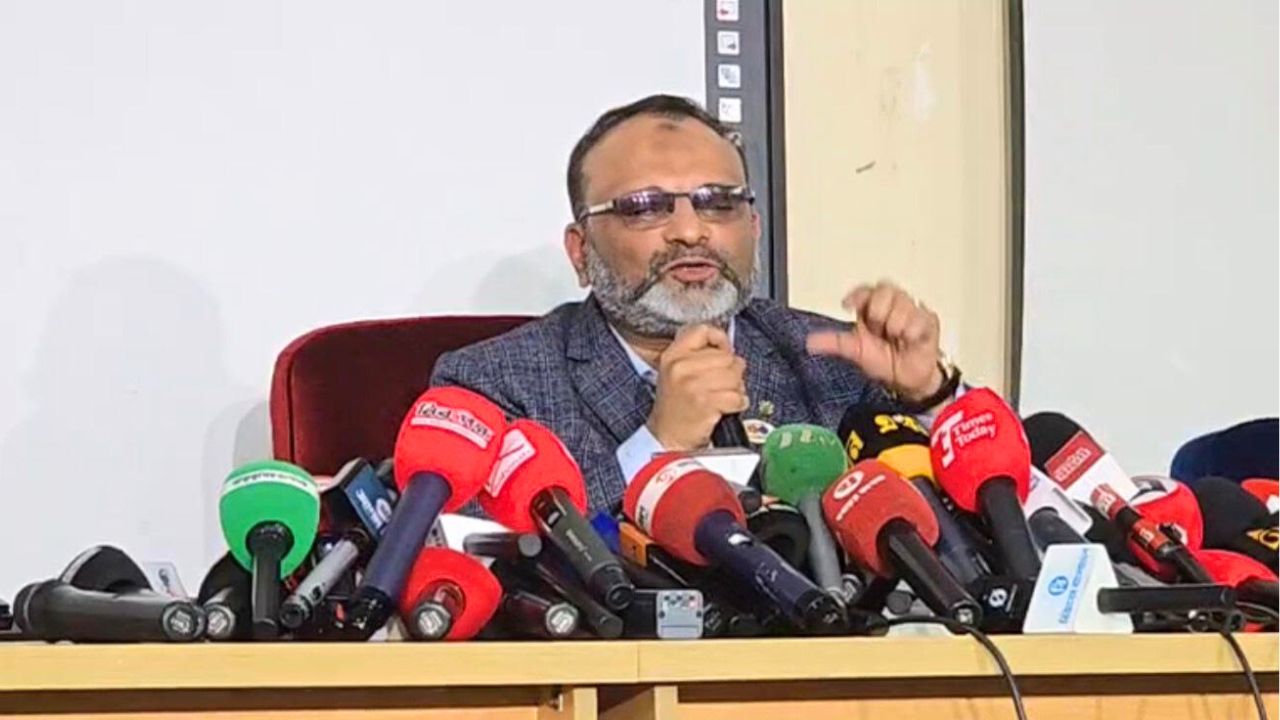 যেকোনো সময় পদত্যাগ করবেন ঢাবি ভিসি, ফিরবেন শিক্ষকতায়