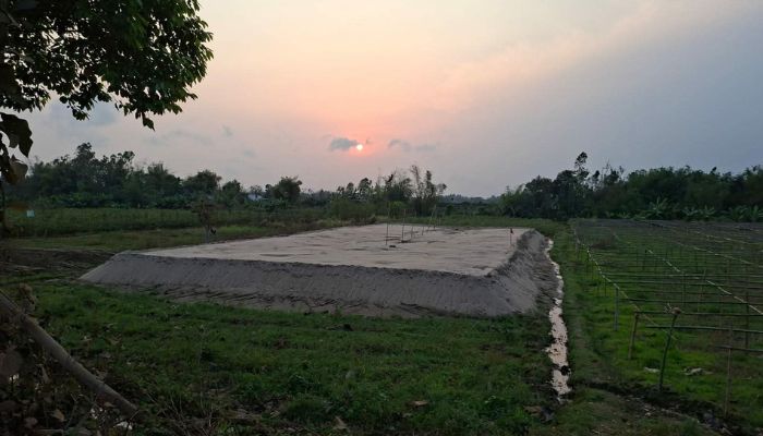 ফটিকছড়িতে অবৈধ বালু উত্তোলনে অভিযান, জব্দ বালু নিলামে বিক্রি
