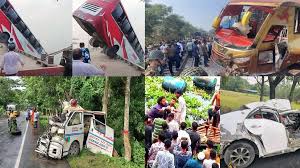 ঈদযাত্রায় মৃত্যুর মহাসড়কে বাংলাদেশ