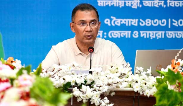 জনগণ হারানো গণতান্ত্রিক অধিকার ফিরে পেয়েছে : প্রধানমন্ত্রী