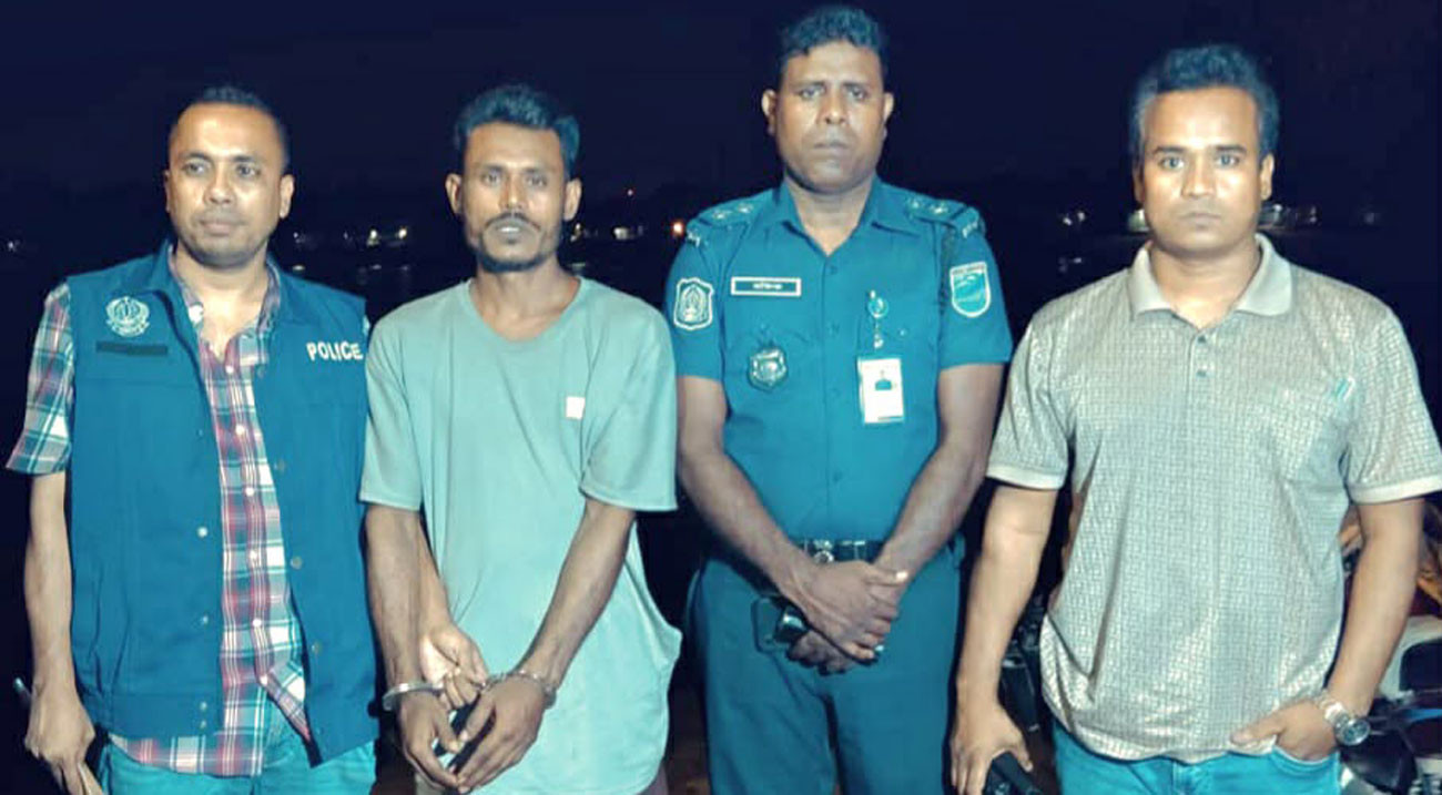 দলিল না পেয়ে ভাইকে কুপিয়ে হত্যা, গ্রেপ্তার বড় ভাই
