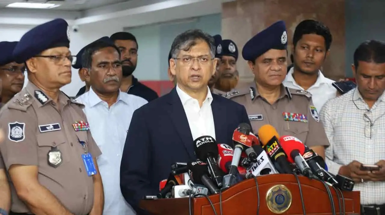 সন্ত্রাসীদের কোনো অভয়ারণ্য থাকতে দেওয়া হবে না, নির্মূল করা হবে : স্বরাষ্ট্রমন্ত্রী