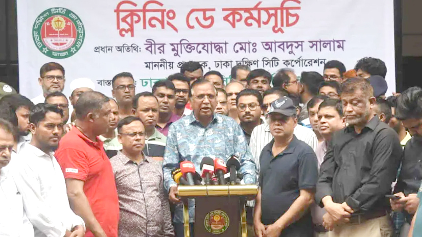 সবাই মিলে কাজ করলে ৬ মাসেই ঢাকা বদলে যাবে : ডিএসসিসি প্রশাসক