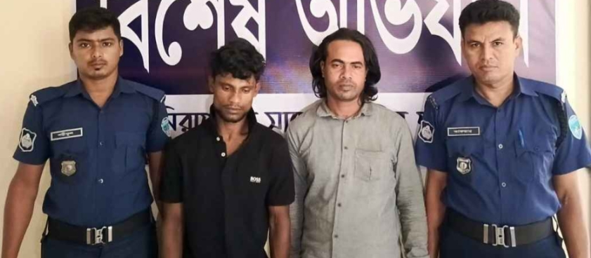 মিরসরাইয়ে ডাকাত ও মাদকসহ কারবারি গ্রেফতার, অটোরিকশা জব্দ