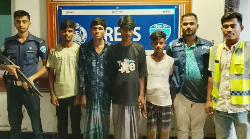 চট্টগ্রামে স্কুলছাত্রীকে আটকে সংঘবদ্ধ ধর্ষণের অভিযোগ, আটক ৪